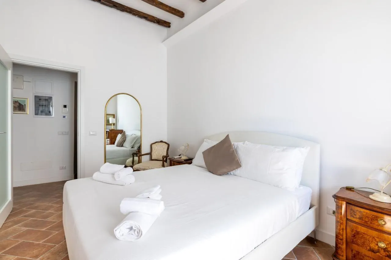 Pantheon House By Varental Rom Lejlighed
